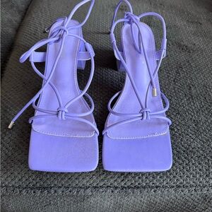 Lavender Strappy Women's Sandals